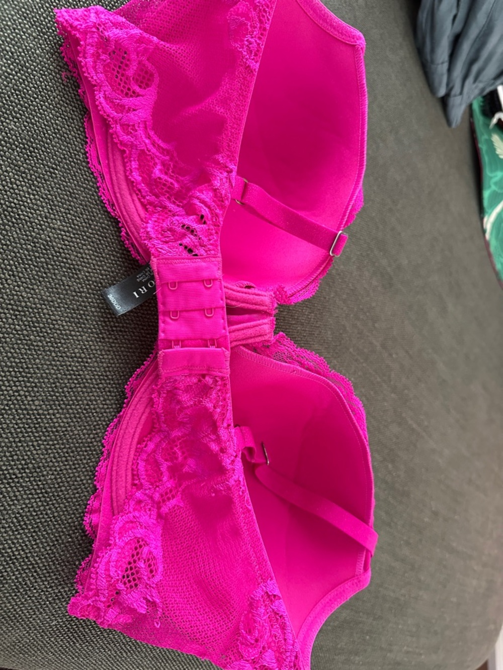 Natori Feathers Hot Pink Fuchsia Shimmer Lace Plunge T-Shirt Bra - Picture 3 of 6